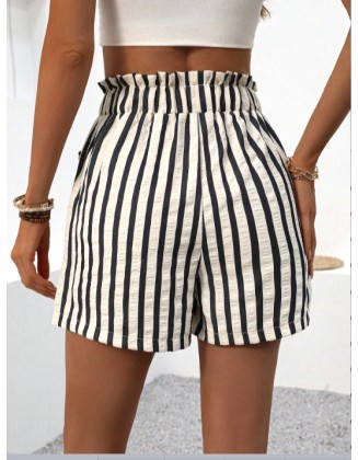 New European Women's Fashion Striped Casual Loose Rubber Belt Shorts