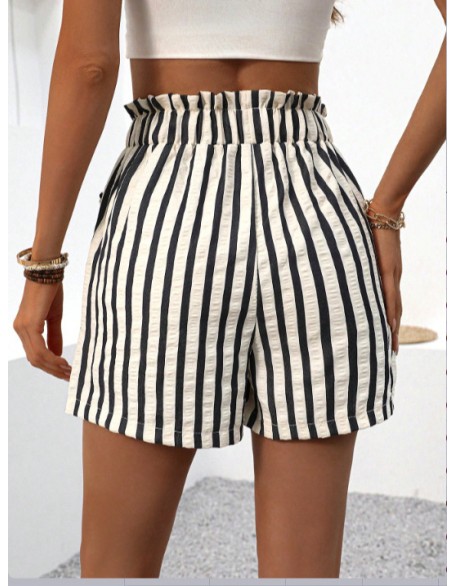 New European Women's Fashion Striped Casual Loose Rubber Belt Shorts