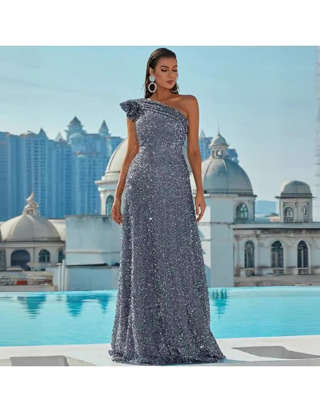 New Sequins Slant Shoulder Backless Sleeveless Long Prom Sequins Silver Swing Dresses Evening Gowns