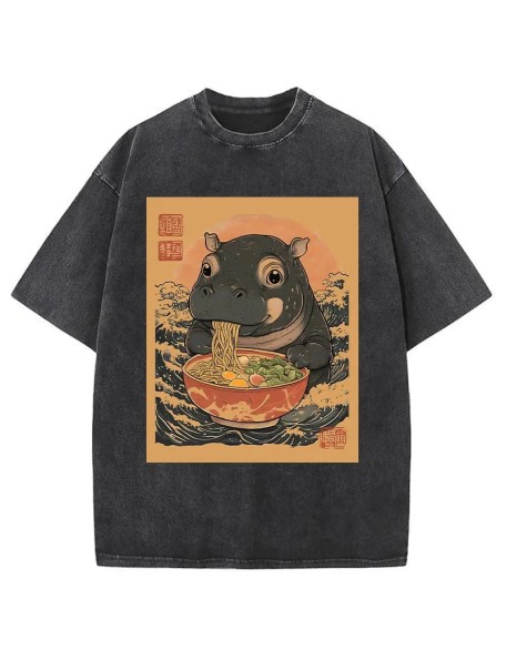 Moo Deng Eat Ramen Washed T-Shirt